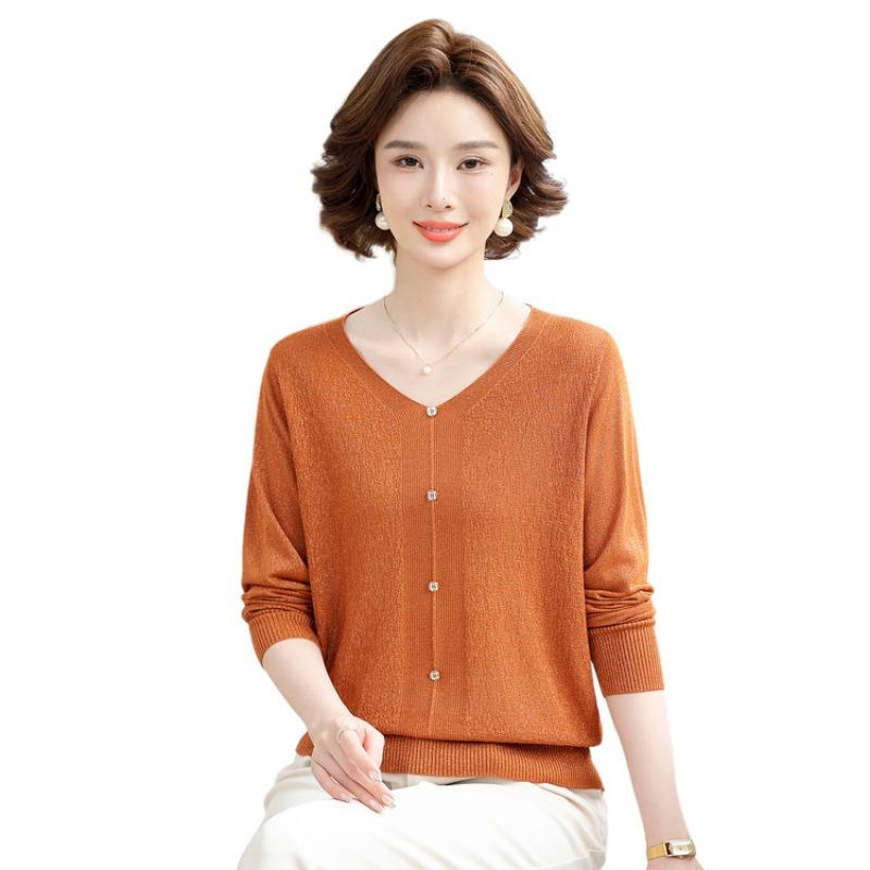 Mom spring clothes wide too noble top new medium and old long-sleeved shirt bottoming shirt