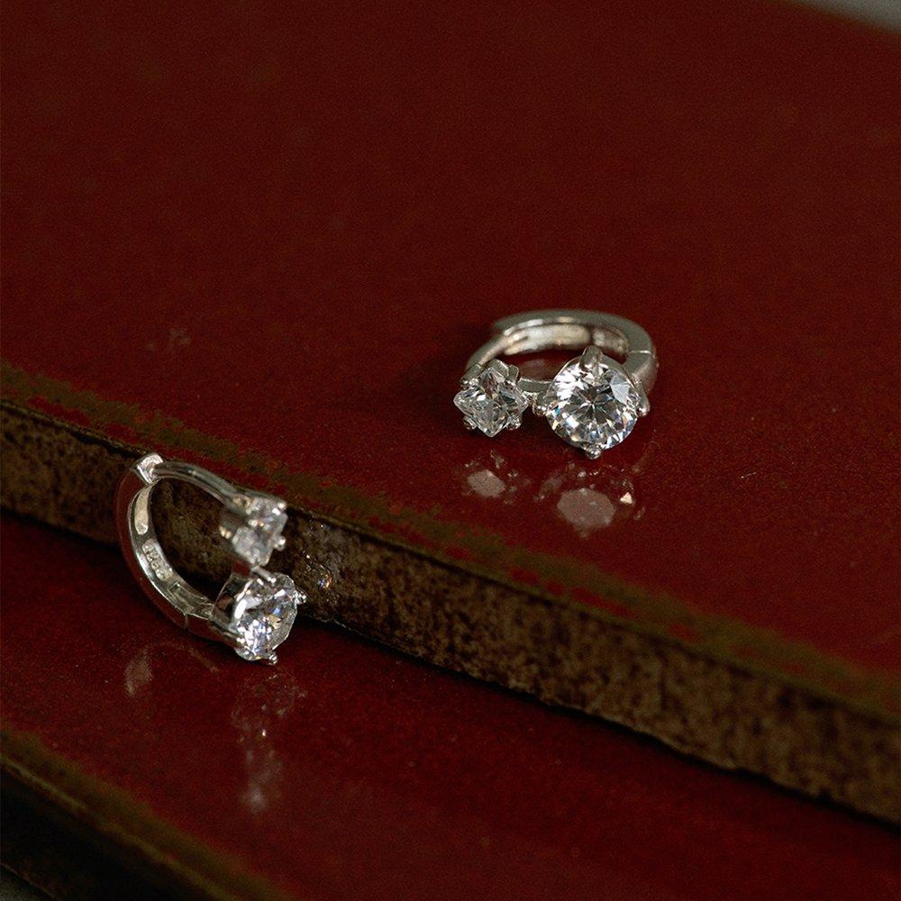 [Hei][Worn by Choi Hye-seon and Kim Yuna][Sv925] Snowflake One-Touch Earring