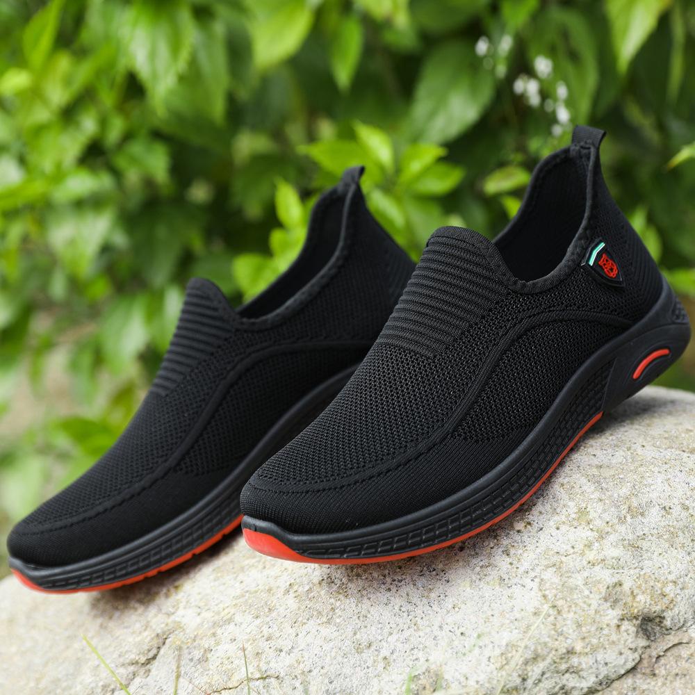 

2025 spring new men s shoes fly-woven breathable soft sole foot cover men s casual shoes fashion men s sports shoes 39