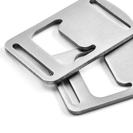 2Pcs Bottle Opener Labor-saving Stainless Steel Outdoor Camping Webbing Buckle Design Bottle Opener Kitchen Tool