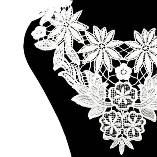 Refreshing Flower Embroidery Lace Collar Sewing Handcrafts DIY Applique Decor