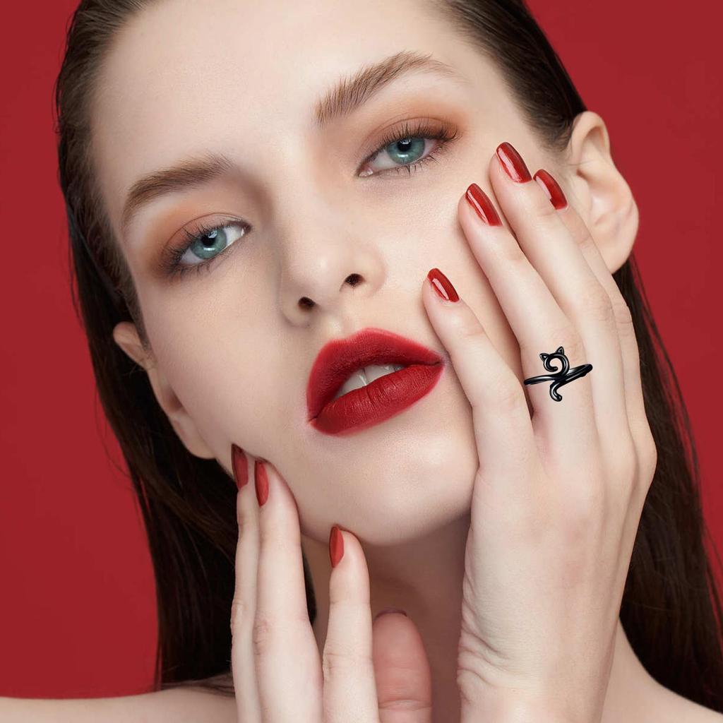 Adjustable Crochet Tension Cute Cat Ring, Beginner Knitting Crochet Hook Ring, Yarn Guide Finger Holders Thimbles Winder Tools