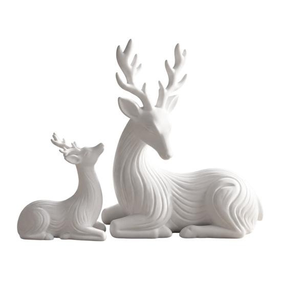Elegant Interior Accents 2Pcs 3D Printed Parent-child Deer Figurines, Minimalist Animal Statue for Christmas Family Statues Home Decor, Aesthetic