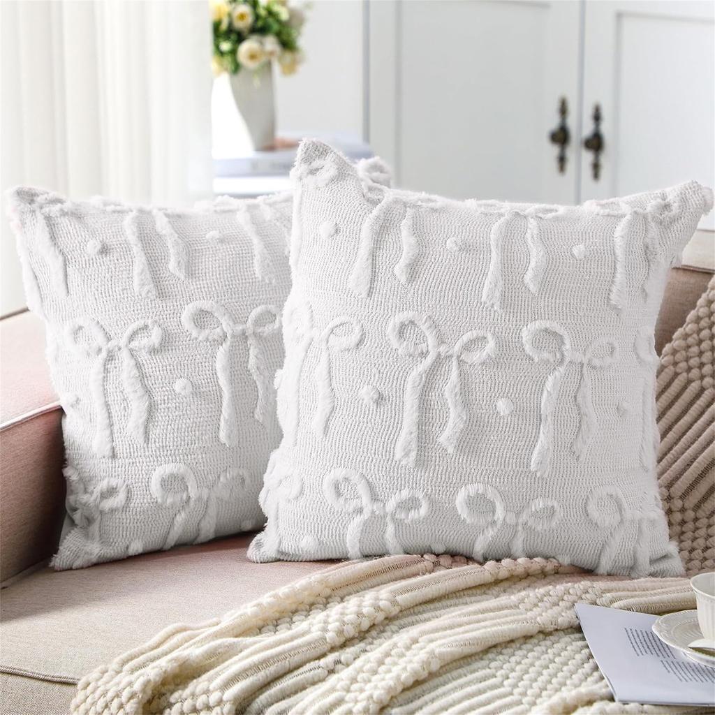 Elegant Velvet Throw Pillow Covers Luxurious Decorative Cushion Cases Stylish Pillow Protectors for Living Room Bedroom Office