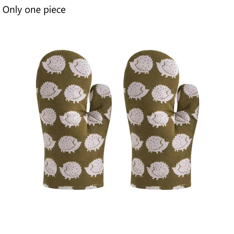 New Kitchen Gloves Insulation Leopard Pattern Pad Cooking Microwave Gloves Baking BBQ Oven Potholders Oven Mitts Potholder Pad for Kitchen