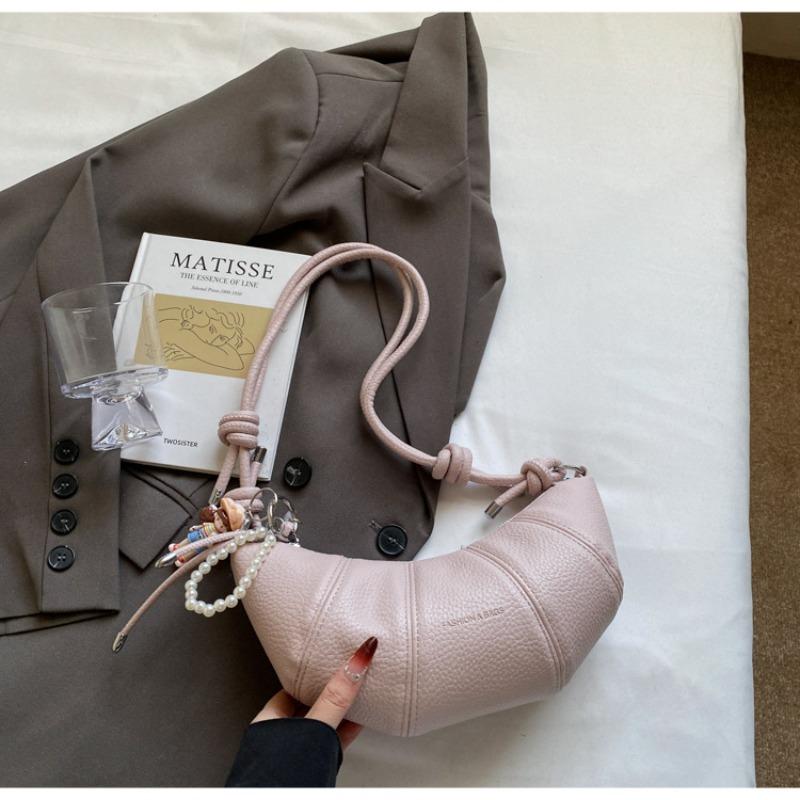 Trendy versatile dumpling bag women's spring new fashion simple shoulder bag high-end niche design women's bag