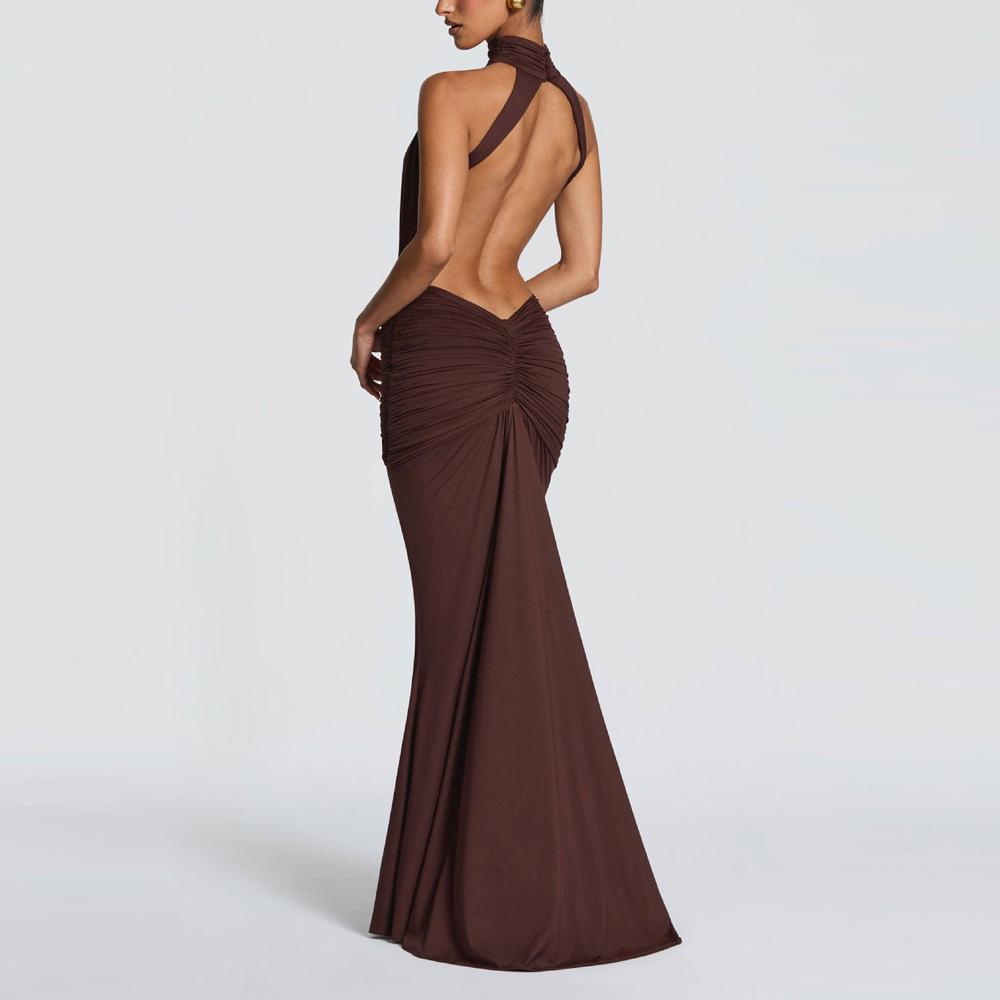 European-American Elegant Halterneck Pleated Slim Gown - Sexy Backless Long Dress
