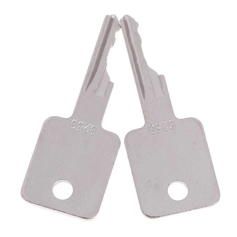 2 Pcs Bobcat Key Applicable To S550 S185 Skid Steer Loader Sweeper Key S331 / S160 Excavator