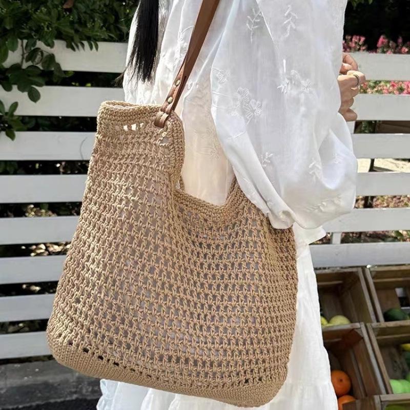 Mesh Weave Large Capacity Single Shoulder Bag for Beach and Travel 2025 Versatile Underarm Commute Bag