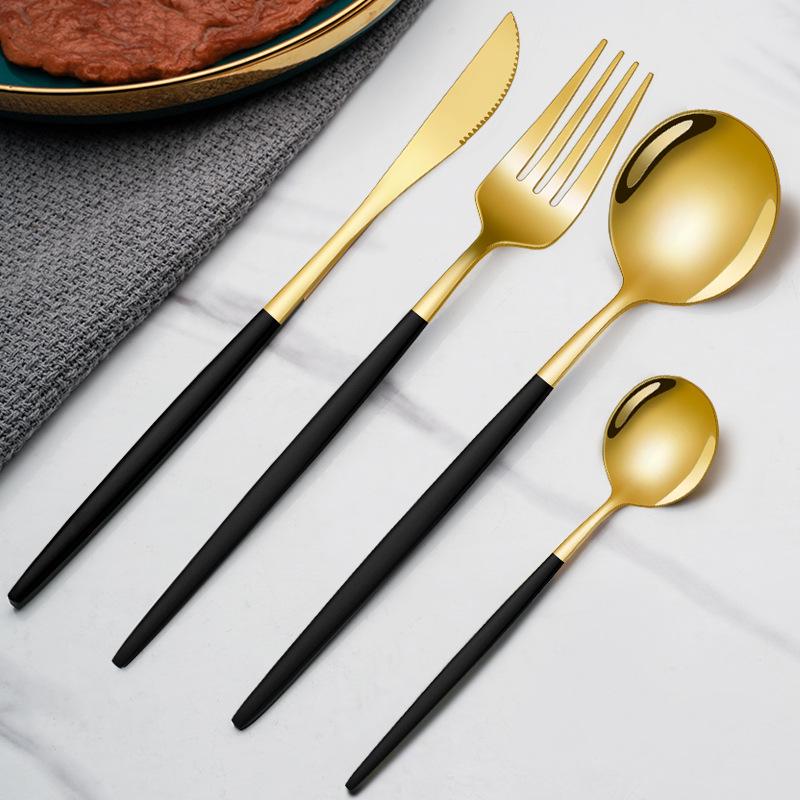 Portugalskie sztućce ze stali nierdzewnej: Zestaw noża i widelca z pudełkiem prezentowym