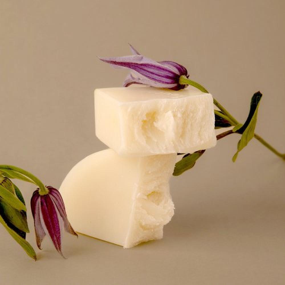 Mille De Fleur Half Moon Magnolia Soap