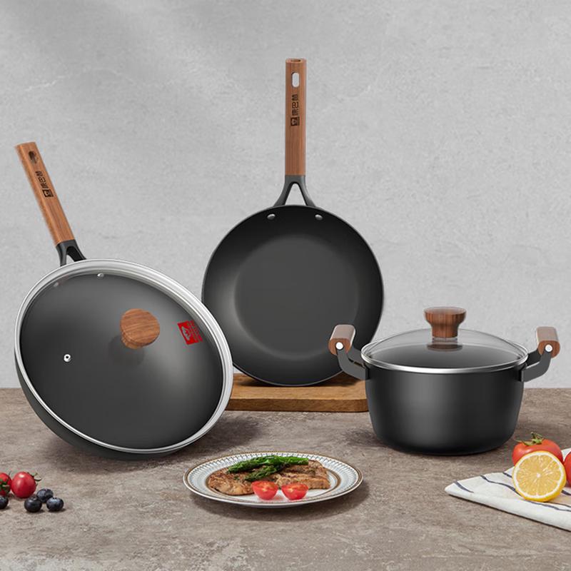 Kangbach Titanium Non-stick 3-Piece Cookware Set