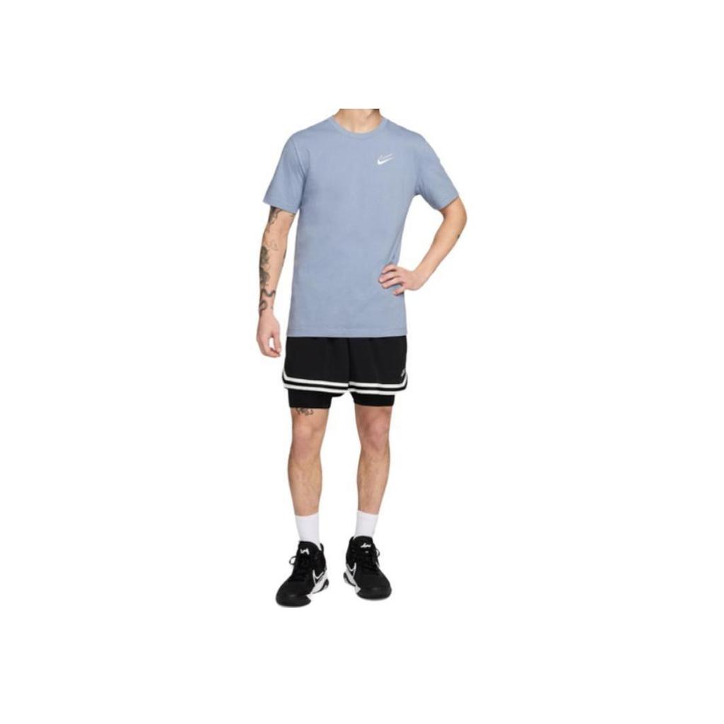 Nike Camiseta de Manga Curta com Gola Redonda e Estampa de Logotipo com Ombro Caído Tops Masculinos Azul FV8405-493
