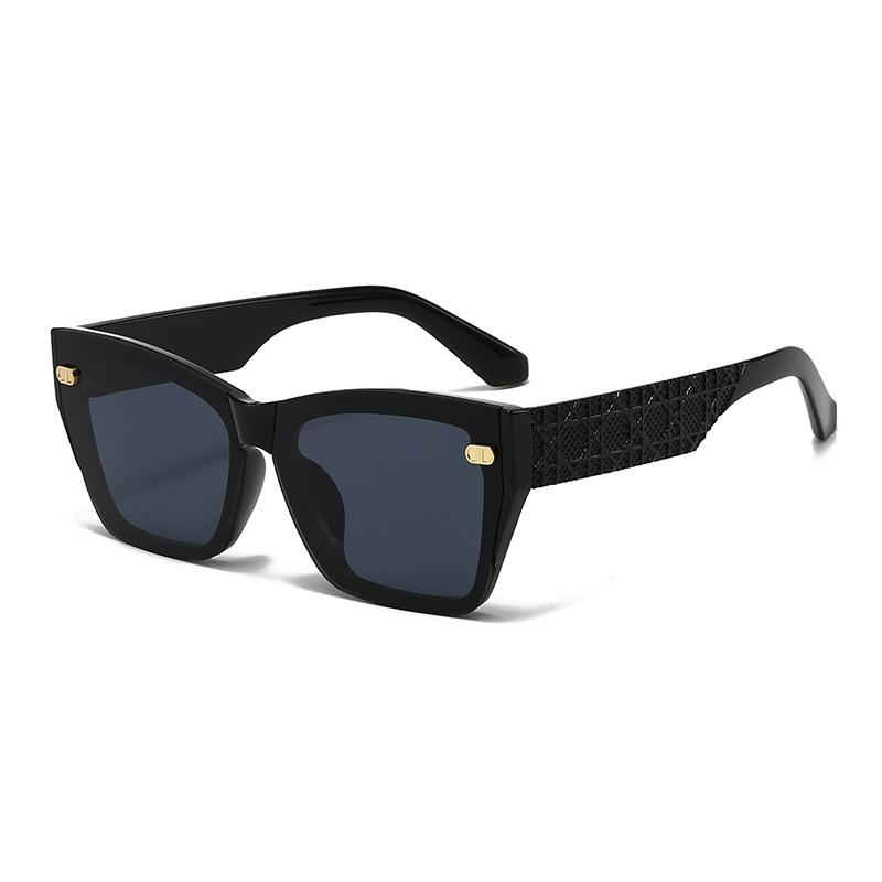 

Luxury Square Driving Sunglasses For Men And Women Fashion Unisex Brand Sun Glasses Vintage Casual Shades UV400