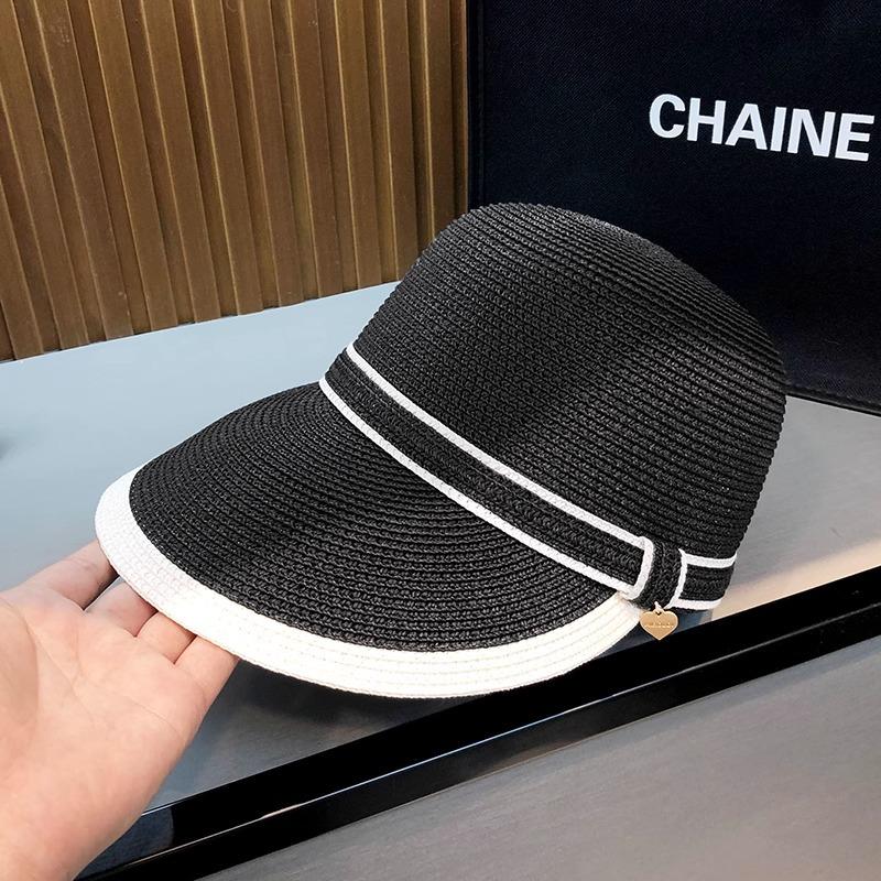 Hat Women's 2025 New Big Eaves Sunshade Sunscreen Hat Outdoor Travel Straw Duck Tongue Sun Hat Breathable Equestrian Hat