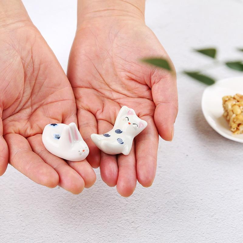 Niedlicher Häschen Essstäbchenhalter Kätzchen Keramik Handwerk Tischdekoration Japanisches Hotel Haushalt Essstäbchenablage Essstäbchenkissen