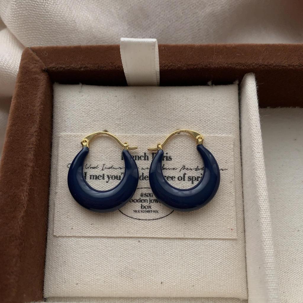 Classic Versatile Ring Earrings, Ear Buckles, Light Luxury, Simple Personality, Not Picky, High-End Autumn And Winter Earrings