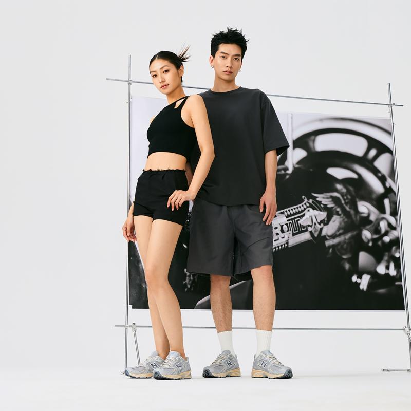 New Balance 530 Vintage Silver Metallic Moonbeam Sneakers MR530VS