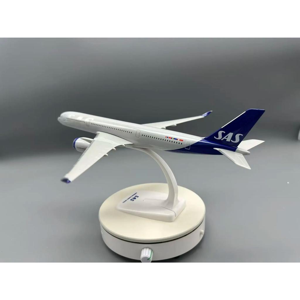 Nouveau Avion A350-900 SAS Airways à l'Échelle 1/200 Avion à Assembler avec Socle Modèles d'Avions Collection Jouets Décoration Cadeaux