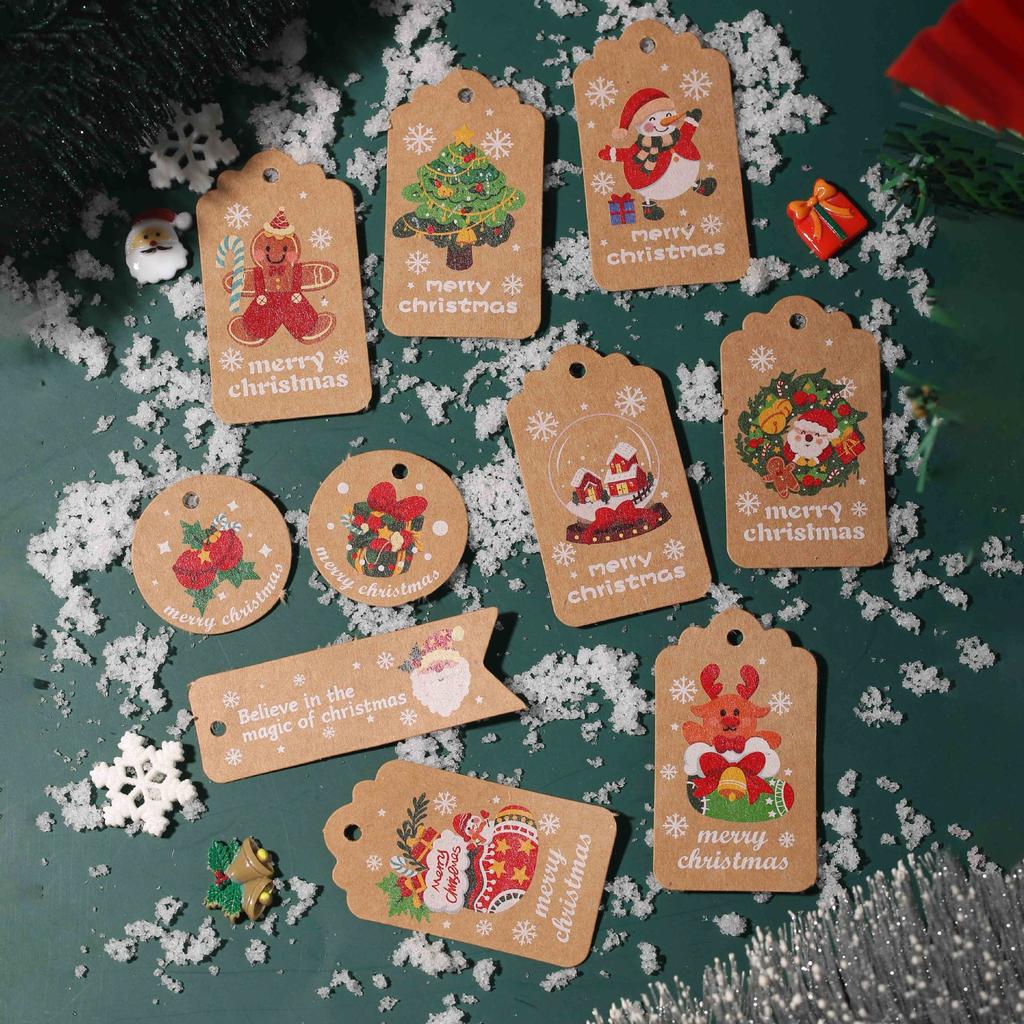 50pcs Merry Christmas Kraft Paper Tags DIY Handmade Gift Wrapping Paper Labels Santa Claus Hang Tag Ornaments Xmas Tree Decor