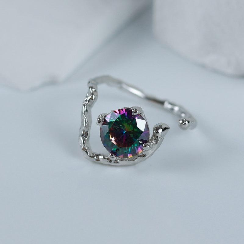 

Модное регулируемое кольцо из стерлингового серебра 925 пробы для женщин с роскошным дизайном и яркой темной шикарной атмосферой.