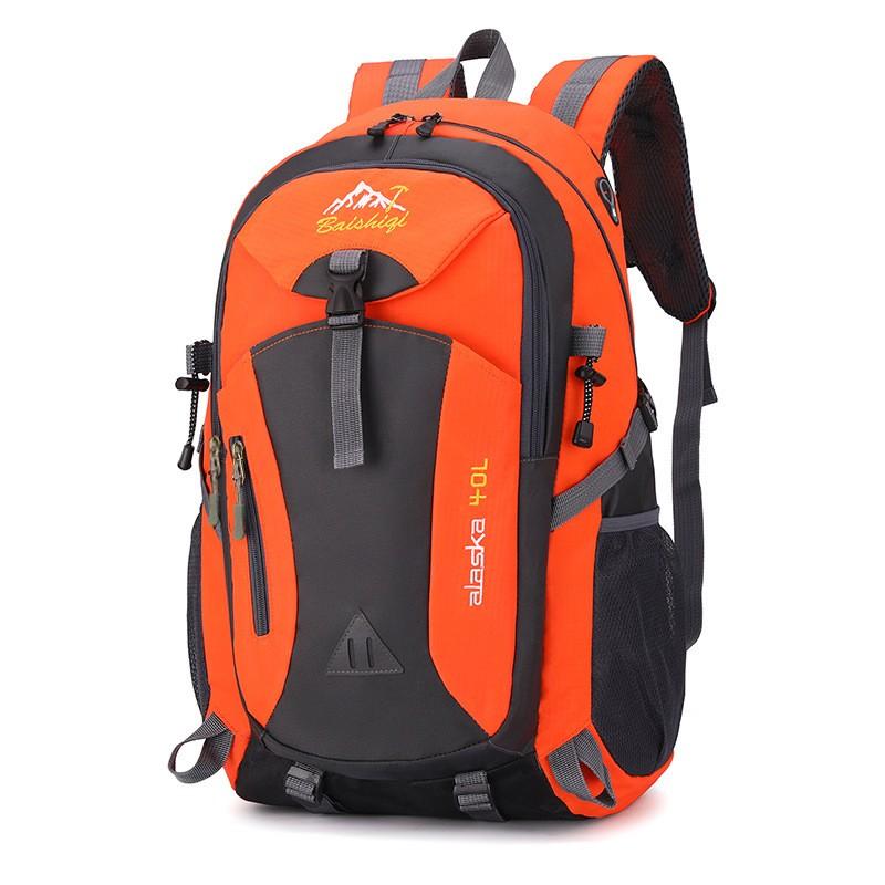 Unisex Large Capacity Travel Bag Lightweight Outdoor Mountaineering Bag