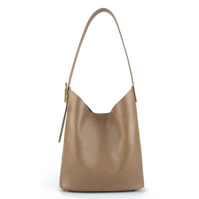 Trendy Ladies' Crossbody Single-shoulder Bag, Large-capacity Handbag, Student Retro Commuting Underarm Bag