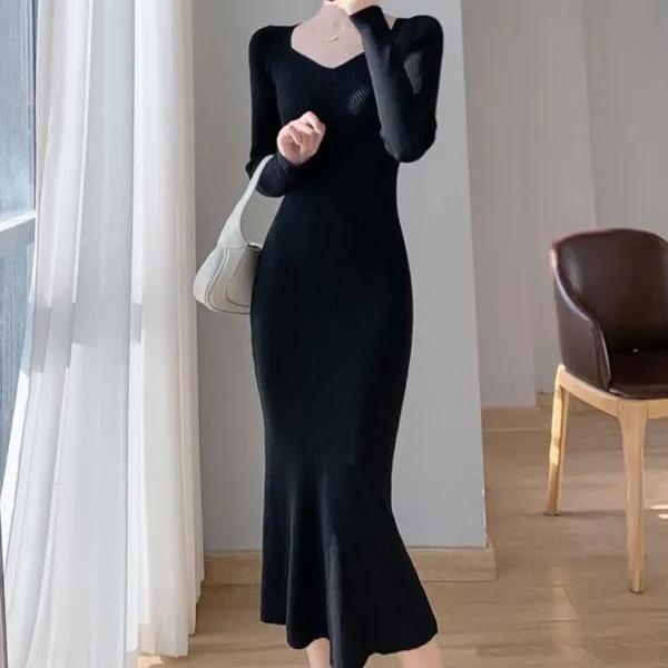 Women's Blue Knitted Fishtail Dress: Slim Fit, Waist-Cinching, Hip-Hugging Long Skirt for Autumn/Winter.