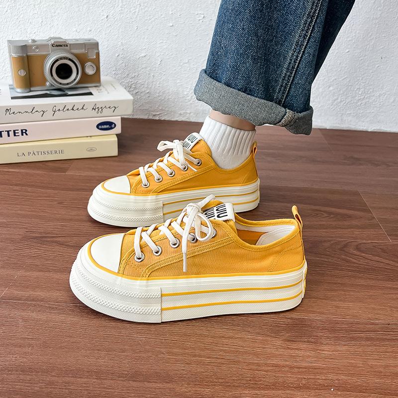Summer versatile canvas shoes 2025 new summer platform white shoes breathable niche casual board shoes women's shoes