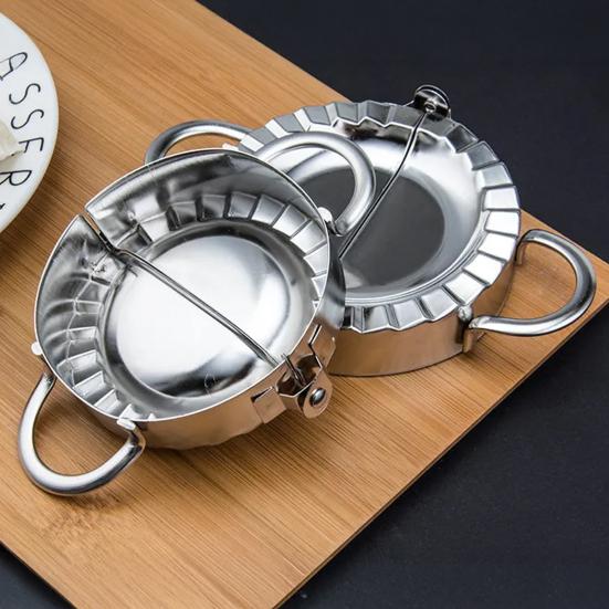 Nerezový knedlíkářský stroj na ravioli, lis na koláče, nerezový kuchyňský gadget pro rychlé skládání wontonového těsta