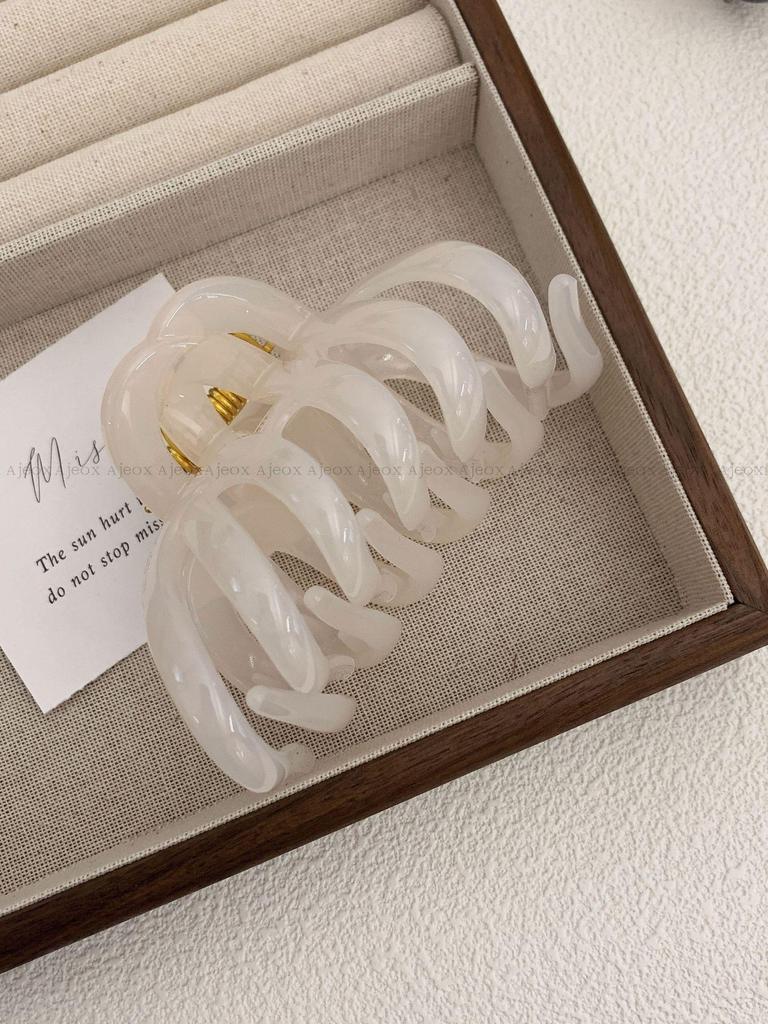 Large Super Grip Pumpkin Claw Clip for Thick Hair - Shark Style Updo Hair Clip 2025