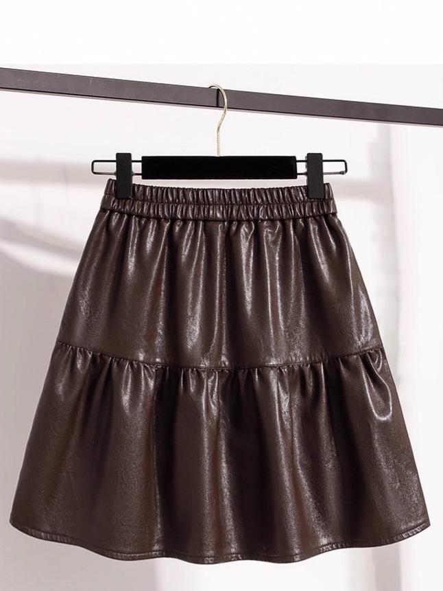 Plus Size High-Waisted PU Leather A-Line Layered Mini Skirt Pants for Spring/Autumn - Fluffy, Anti-Exposure, Slimming