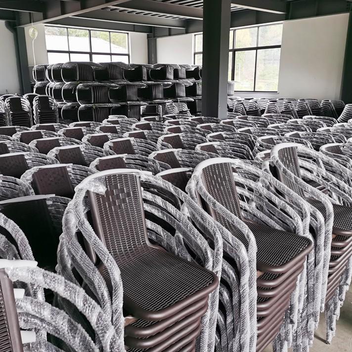 Outdoor Rattan-Style Stackable Patio Chair and Table Set, Wrought Iron Coffee Stool, Ideal for Courtyard or Balcony.