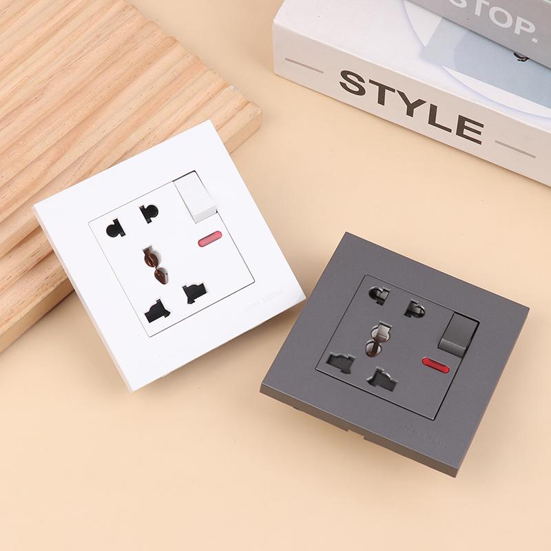 Uniwersalne gniazdko 18W Type-C Quick Charge 5-pinowe, Brytyjskie gniazdko elektryczne ścienne z ładowarką USB, Biała inteligentna podwójna wtyczka gniazdka zasilającego