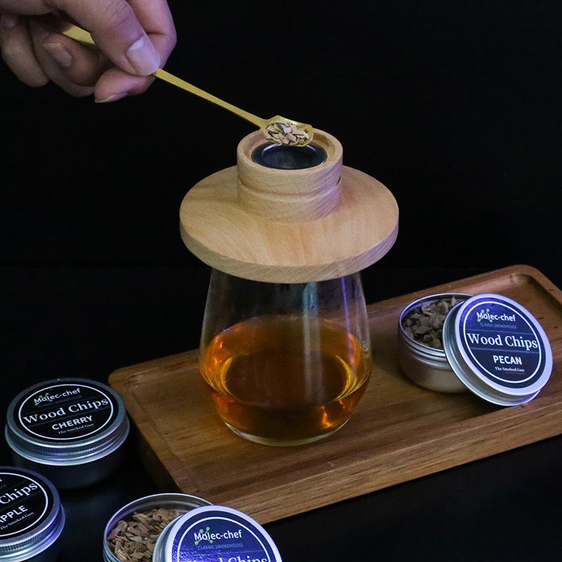 Cocktail Smoker Kit UFO Shaped Bourbon Whiskey Smoker Infuser Kit Old Fashioned Drink Smoker Kit Best Birthday Gifts For Men