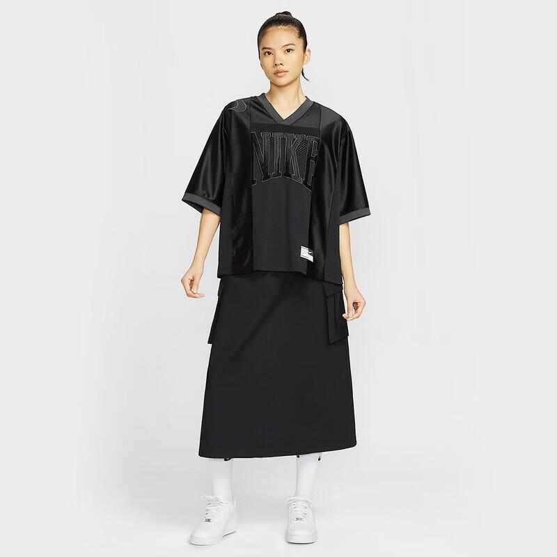 Nike Women's Sportswear Street Cargo Skirt