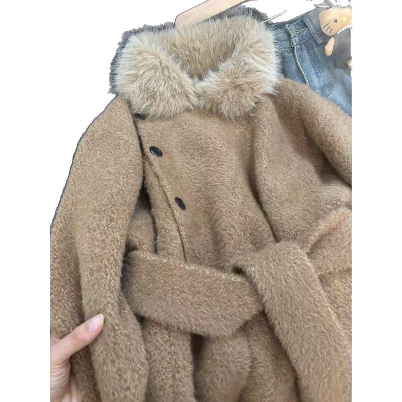Elegant 2026-style Women's Wool Coat with Fur Collar, Thickened Spliced Design, Waist-Cinching, Perfect for Early Winter.