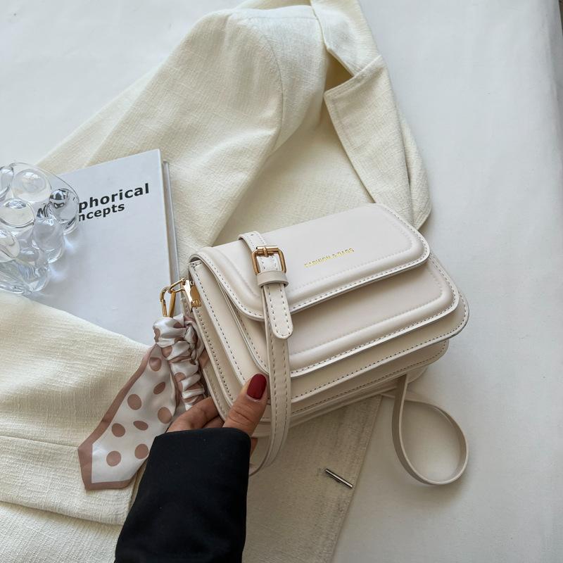 New Minimalist Solid Color Texture Popular Crossbody Bag Multi-layer Niche Women's Versatile Shoulder Bag
