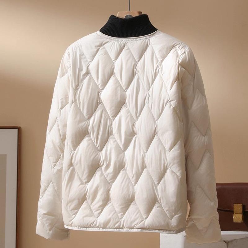 White Duck Down Light Down Jacket Women's Short Winter Fashion Rhombus Warm Casual Round Neck Jacket Pinghu