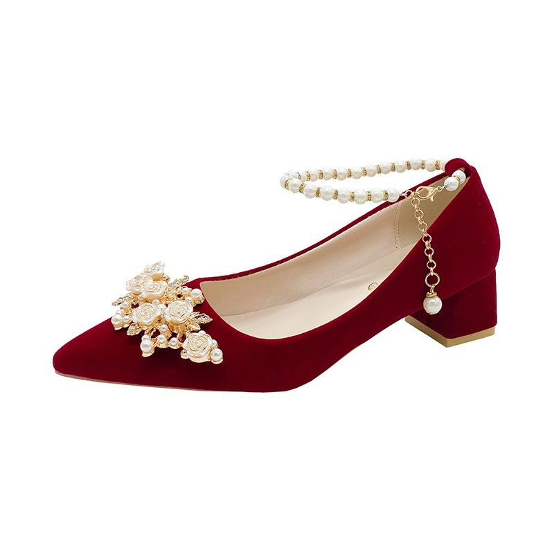 

Красные свадебные туфли на высоком каблуке женские новые ремешки с бисером невеста тосты Сюхэ свадебное платье два способа носки не устают ноги женская обувь 40