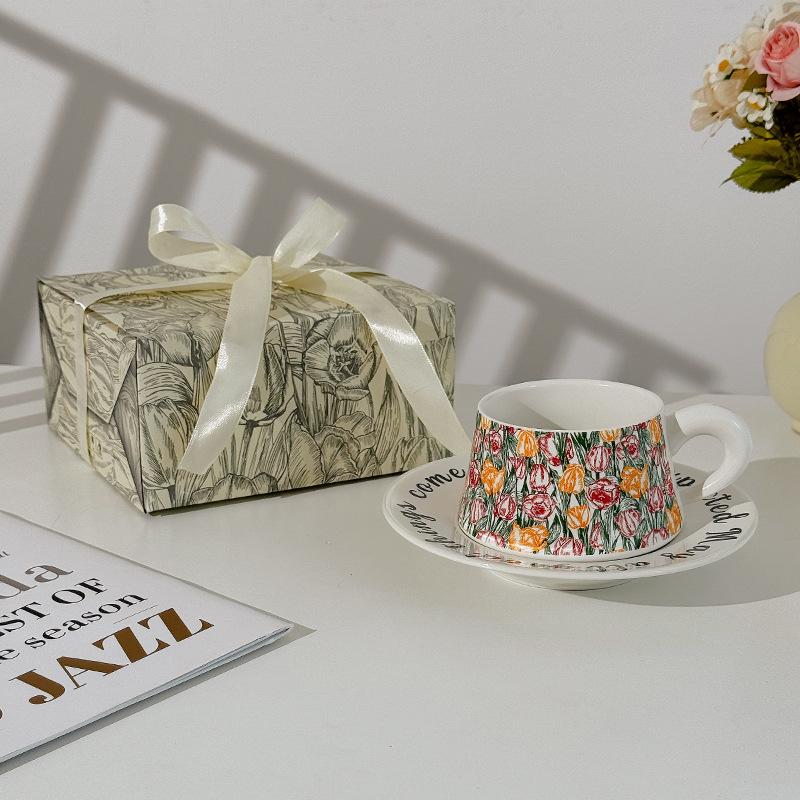 

Ретро Дизайнерская Кофейная Чашка и Блюдце, Высококлассный Подарок Сувенир Высокой Ценности 260ml