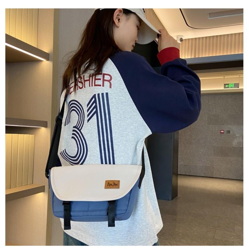 Large Capacity Women Shoulder Bag Korean Style Mailman Bag Casual Nylon Messenger Bag  Outdoor