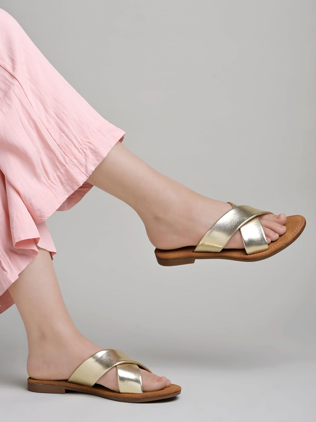 Shoetopia Women S Flat-736 Flat Sandal-6 Kids Uk (Flat-736-Golden)-Eu39 6 UK
