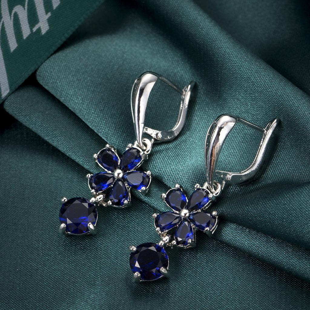 SODROV Tropfenohrringe mit königsblauer Blume und Zirkon