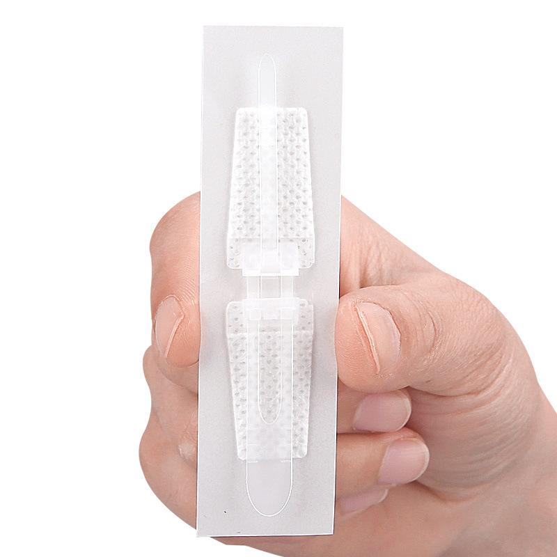 

Эластичный самоклеящийся бинт с двусторонней молнией и застежкой-пряжкой с фиксатором 1 clasp 1.5x8 cm белый