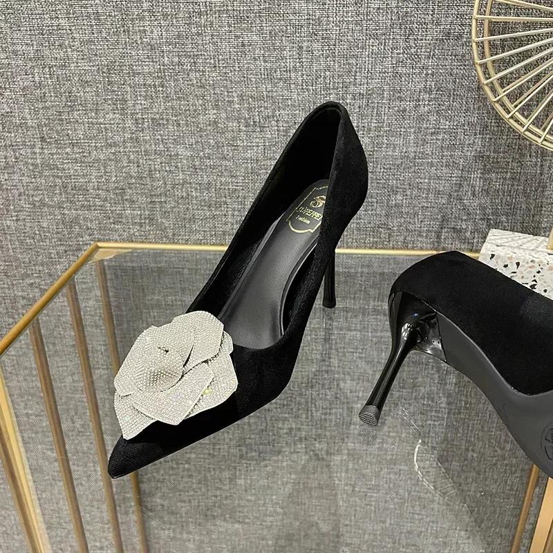 Fashion Elegant Rhinestone Flowers Decorated Brand High Heels Women High Quality Satin Pointed Toe Slide Sandal Fashion Party Dress Shoe