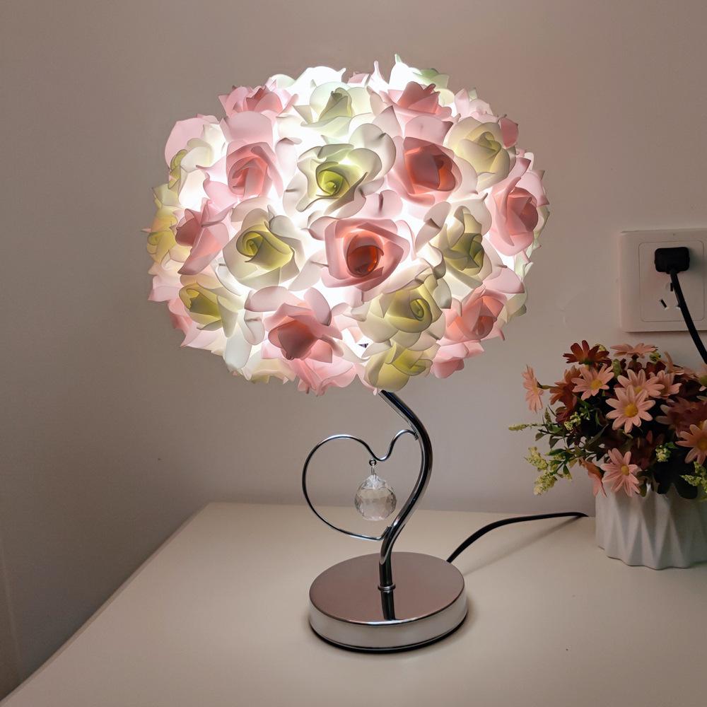 2025 New Rose Table Lamp Pastoral Style Heart Crystal Bedside Lamps For Bedroom Room Decor Girls Gifts Decorative Nightlight
