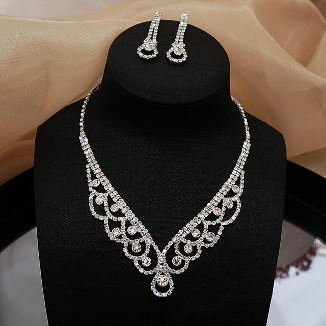 Ladies Jewelry Set New Simple And Versatile Bridal Wedding Dress Necklace Earrings Two -Piece Korean Rhinestone Wedding Necklace