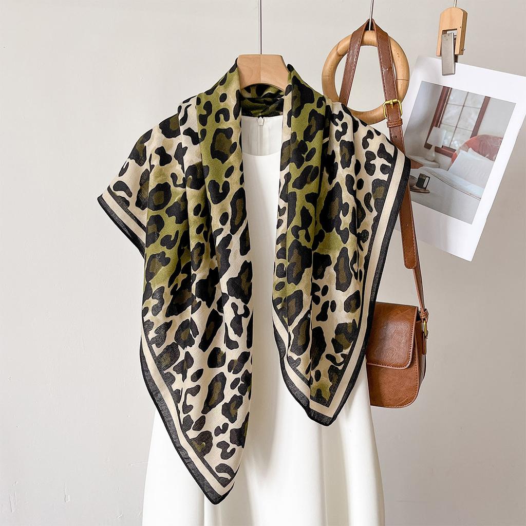 Luxury 90*90Cm Square Scarf For Women Elegant Ladies Hijab Leopard Neckerchief Soft Stain Imitation Silk Scarves Length Shawl