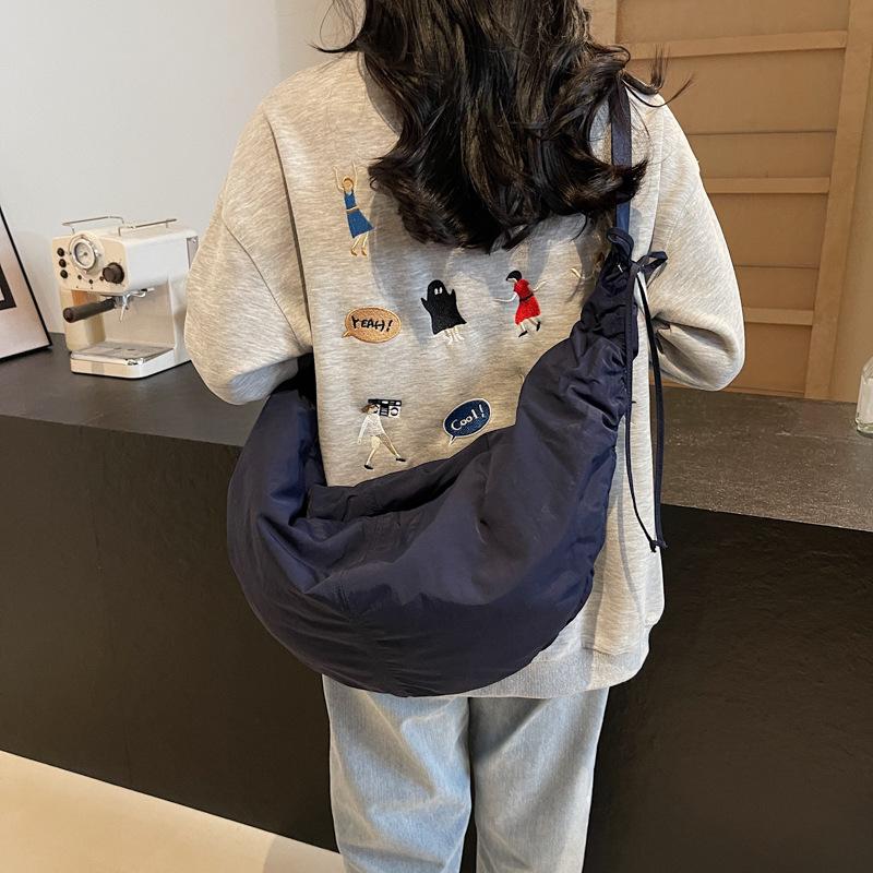 Bag large capacity female niche casual fashion simple commuter tote bag sports extremely simple shoulder crossbody dumpling bag